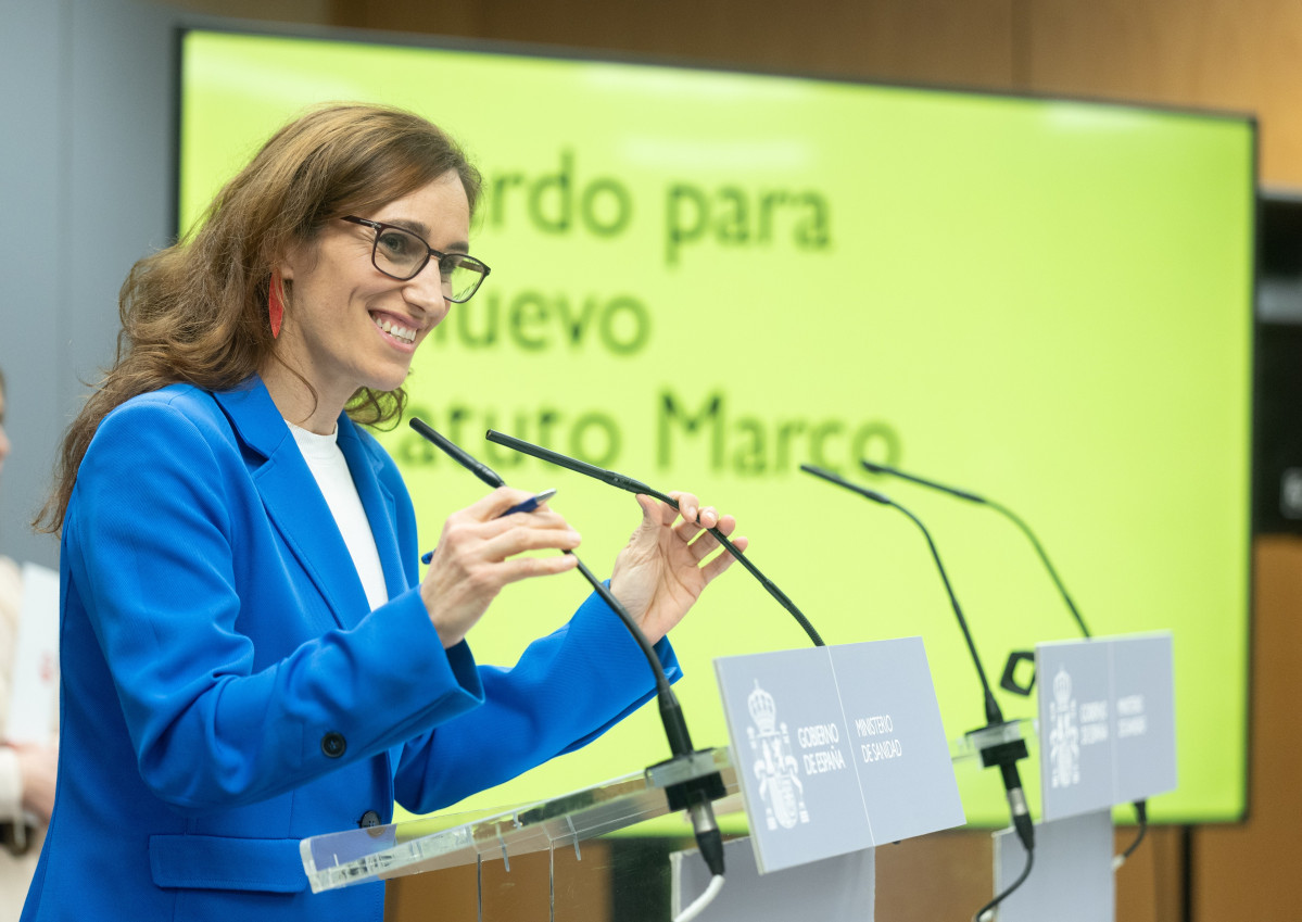 La ministra de Sanidad, Mónica García, durante la rueda de prensa sobre el acuerdo del Estatuto Marco.