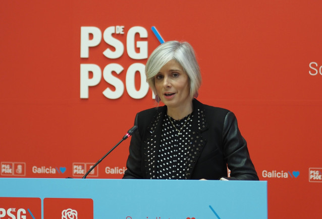 Archivo - La diputada del PSdeG Patricia Iglesias en rueda de prensa