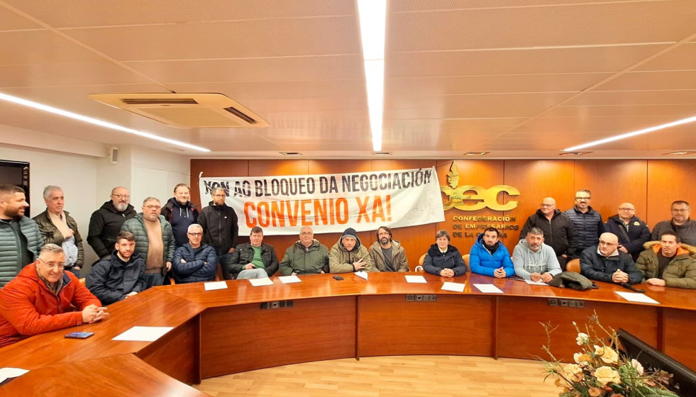 Encierro de delegados de la CIG en la sede de la CEC