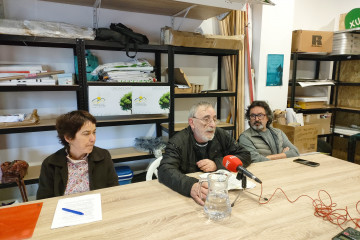 (I-D) Eva Pereira, Xosé Alfredo Pereira Y Antonio Cajide, De La Organización Galega De Conunidades De Montes (ORGACCMM)