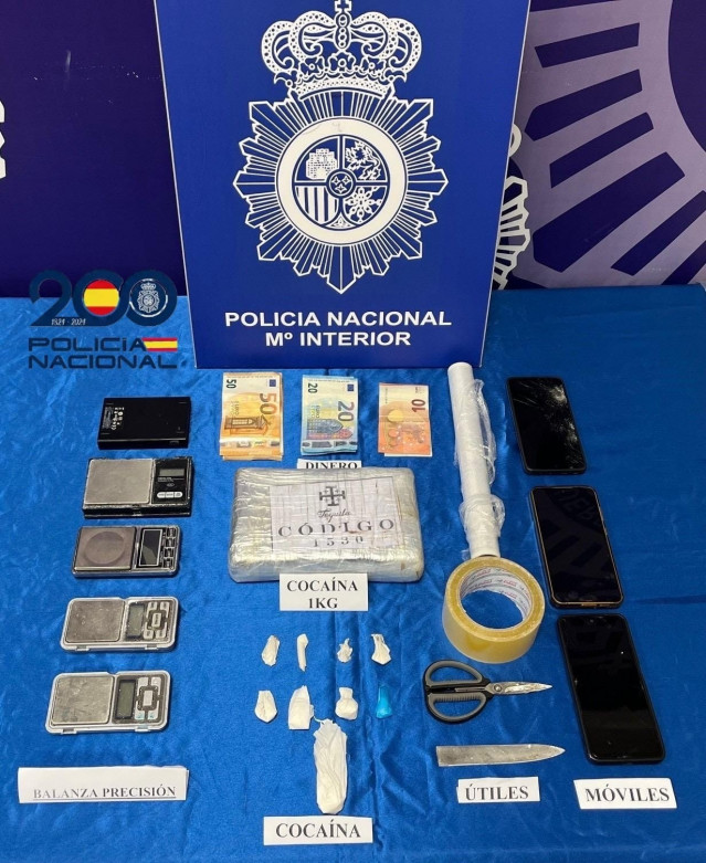 Imagen de los efectos incautados en los registros.