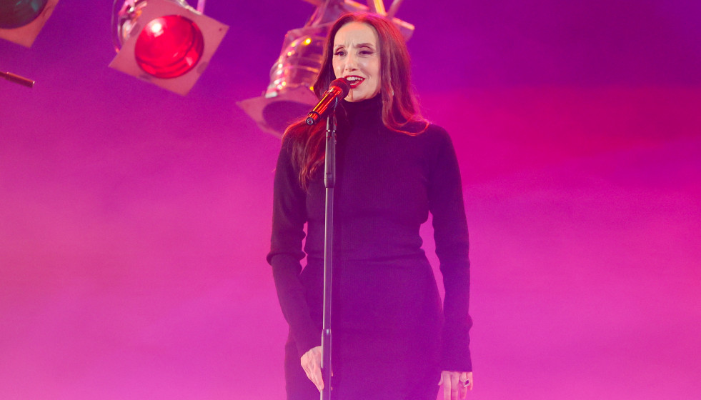 Luz Casal durante la segunda final del Benidorm Fest 2026, a 12 de febrero de 2026, en Benidorm, Comunidad Valenciana.