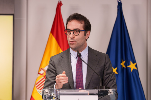 El ministro de Economía, Comercio y Empresa, Carlos Cuerpo, ofrece una rueda de prensa.