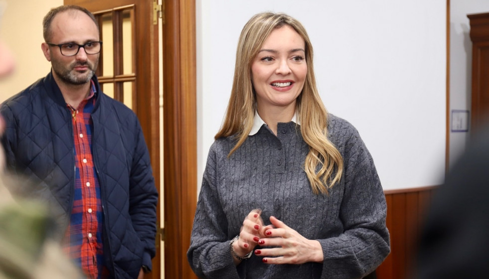 La conselleira de Política Social, Fabiola García, en Rois