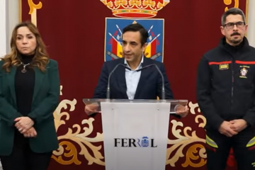 Rey Varela en su comparecencia tras el incendio en Reicimil