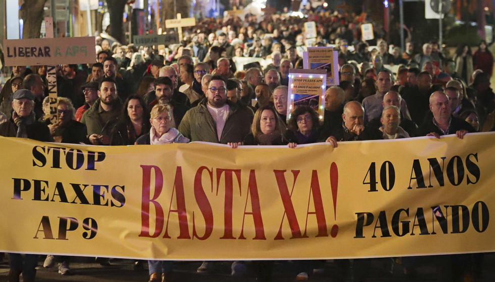 Manifestación en Vigo (Pontevedra) para exigir el rescate de la AP-9 y la supresión de los peajes.