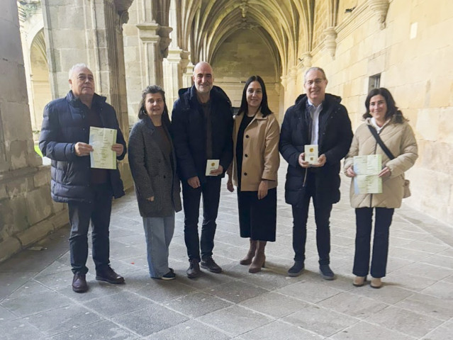 Representantes del PPdeG en su vista a los Caminos de San Rosendo y Miñoto Ribeiro