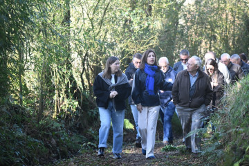La conselleira de Medio Ambiente e Cambio Climático, Ángeles Vázquez, durante su visita a la zona