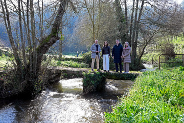 La conselleira, en una visita a Toén