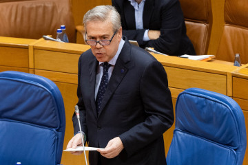 El conselleiro de Sanidade, Antonio Gómez Caamaño, en una respuesta parlamentaria en el Pazo do Hórreo.