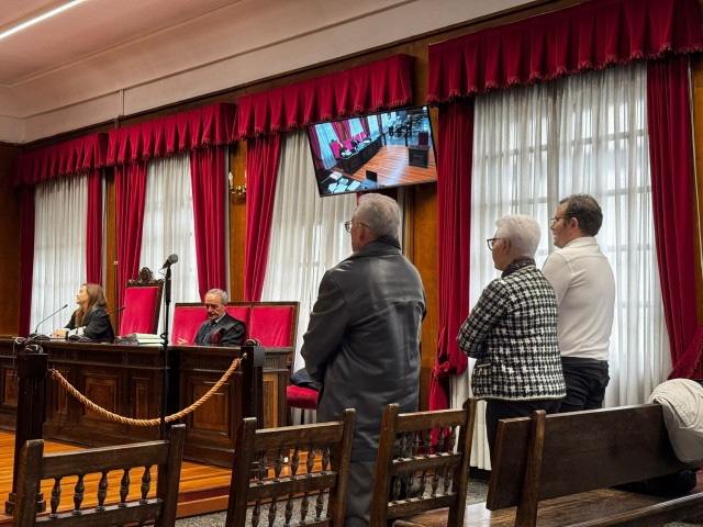 La Audiencia Provincial de Ourense acoge un juicio contra tres acusados de un delito de apropiación indebida