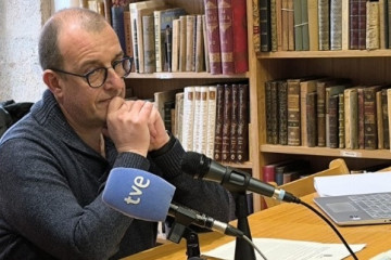 Fernando de Abel Vilela en una rueda de prensa.