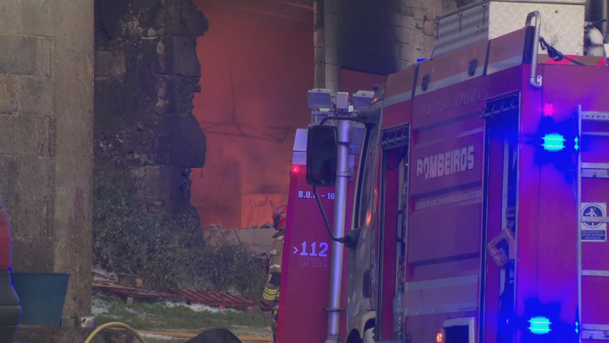 Incendio ceraru00eda Negreira  TVG