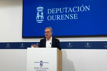 El presidente de la Diputación de Ourense, Luis Menor, da cuenta de los asuntos aprobados en junta de Gobierno