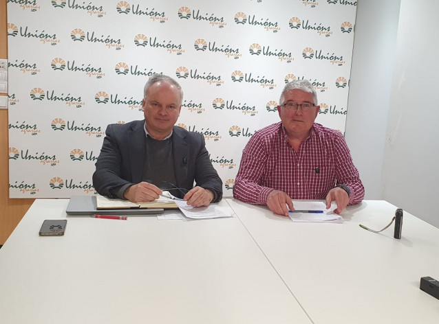El responsable de desarrollo de área de Unións Agrarias, Jacobo Feijóo, y el vicesecretario xeral, Félix Porto
