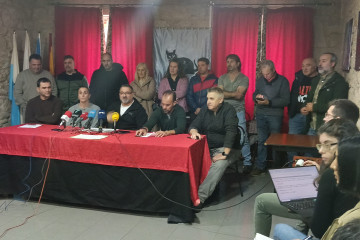 Rueda de prensa de mariscadores y bateeiros