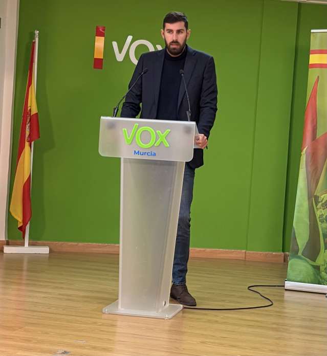 El presidente provincial de Vox, José Ángel Antelo, en rueda de prensa