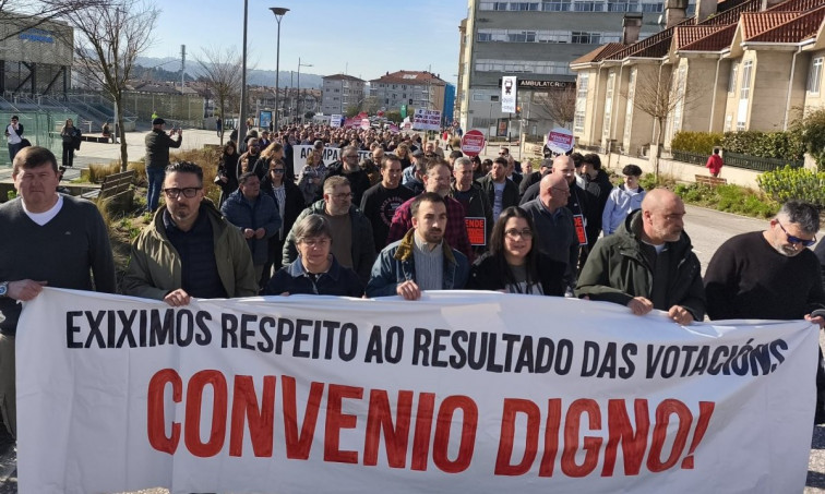El conflicto en los buses de A Coruña entra en una nueva dimensión: impugnan el convenio de eficacia limitada