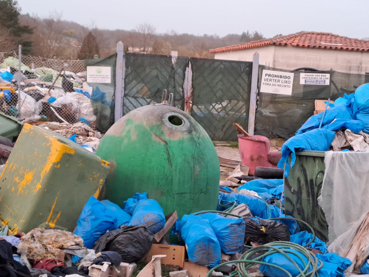 Punto Limpo Vilar de Barrio 3