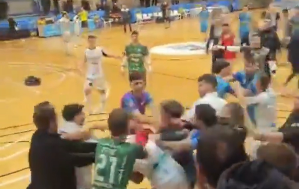 Tres futbolistas del Noia resultaron heridos en la pelea en Peñiscola: 