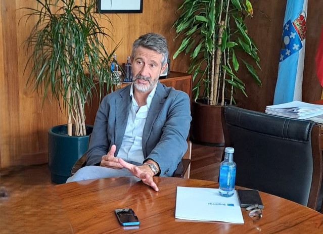 Archivo - El presdiente de la Fegamp, Alberto Varela.