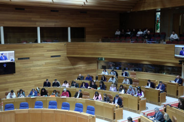 Bancada del BNG durante un pleno del Parlamento de Galicia.