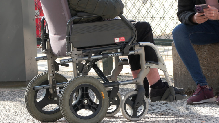 Expertos de la USC piden unificar los criterios de pago del Servizo de Axuda no Fogar para garantizar la equidad