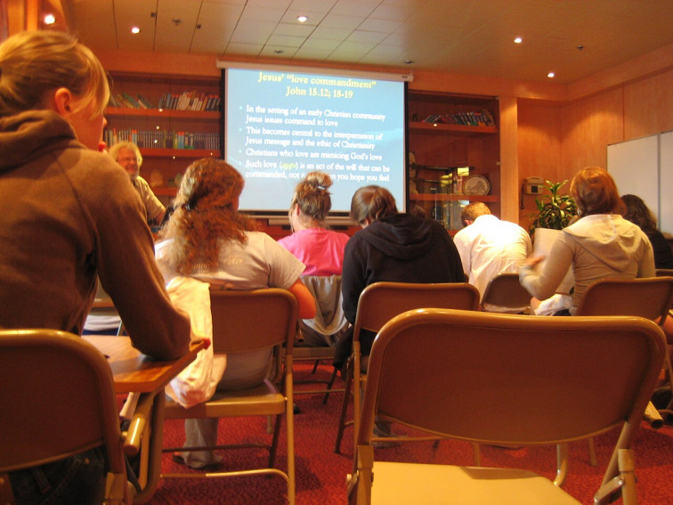 Profesores de religión en la escuela pública: ¿quienes son?