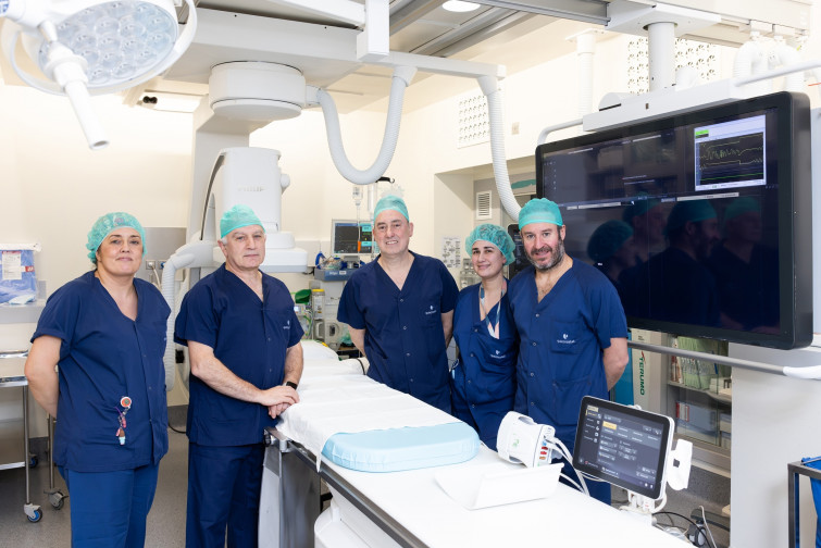 Quirónsalud A Coruña introduce una técnica pionera para reparar la válvula mitral sin cirugía abierta