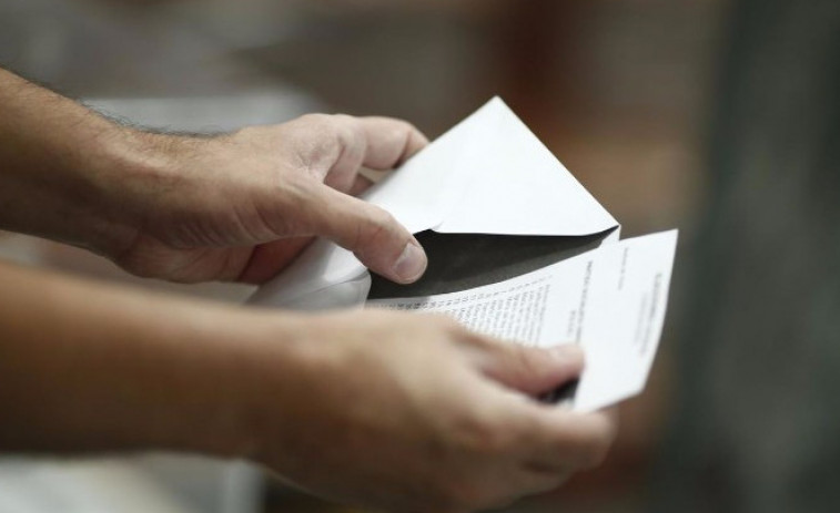 ​La Eurocámara pide a España que facilite el sistema de voto emigrante