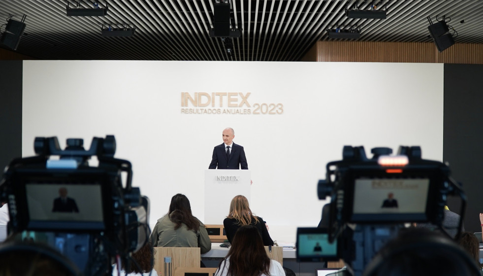 Archivo - El consejero delegado de Inditex, Óscar García Maceiras, durante la presentación de los resultados del ejercicio 2023 de Inditex.