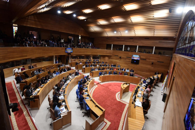 Momento de una sesión plenaria en el Parlamento de Galicia.
