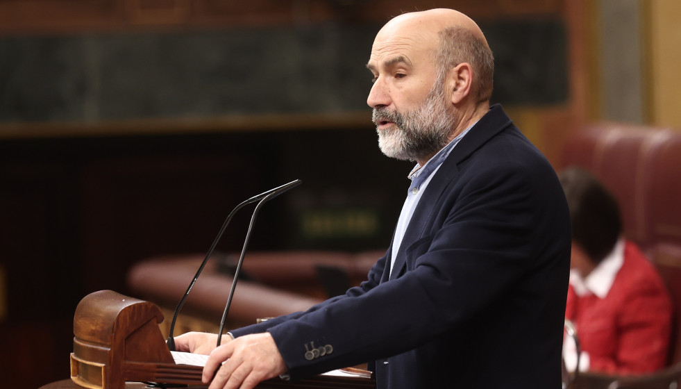 El secretario general de la Unión do Povo Galego, Néstor Rego, en una sesión de control al Gobierno , en el Congreso de los Diputados, a 11 de febrero de 2026, en Madrid (España). El pleno acoge e
