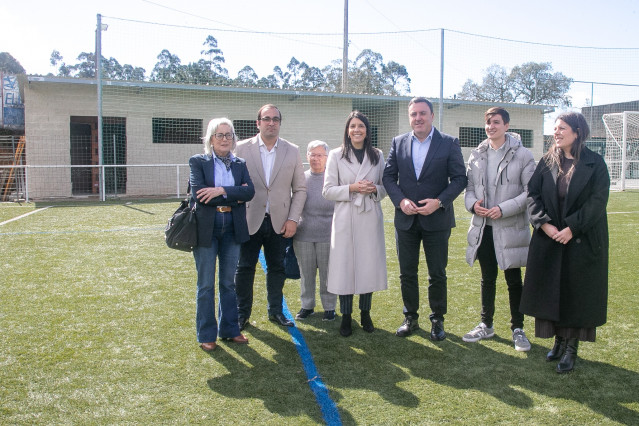 El presidente de la Diputación de A Coruña, Valentín González Formoso, visita Ribeira