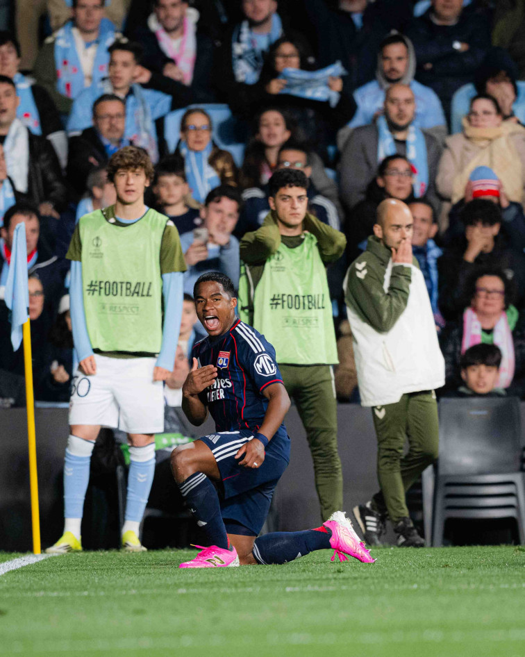 Un Celta heróico muere en la orilla tras resistir media hora al Lyon con uno menos (1-1)