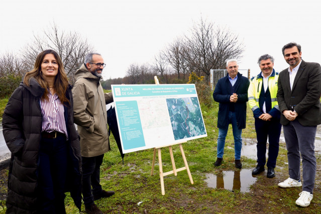 El conselleiro de Presidencia, Xustiza e Deportes, Diego Calvo, visita Boqueixón