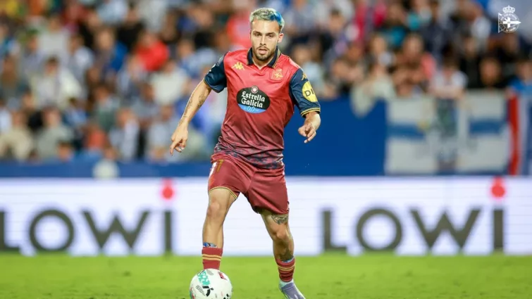 Las lesiones de Mella y Yeremay ensombrecen aún más las aspiraciones de ascenso del Deportivo