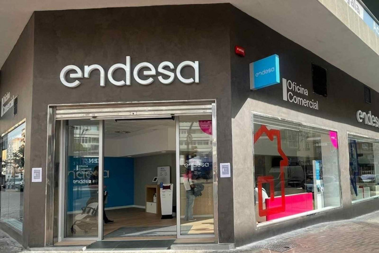 Endesa, la que cobra muy rápido y resuelve muy lento