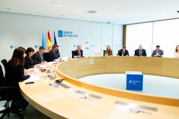 El titular del Gobierno gallego, Alfonso Rueda, preside el Consello de la Xunta.