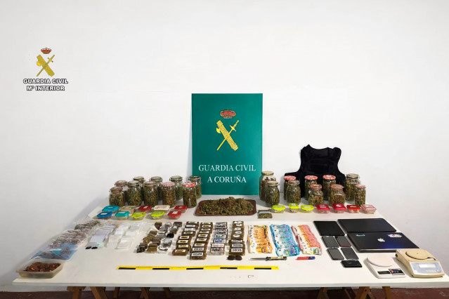 Desarticulado un punto de venta de sustancias estupefacientes.