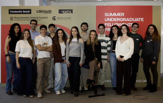 Universitarios becados por la Fundación Barrié