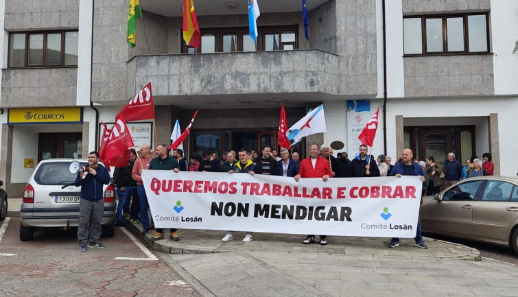 Losán gana tiempo, pero no garantías, para las plantas de Curtis y Vilasantar, cuyos empleados siguen sin cobrar