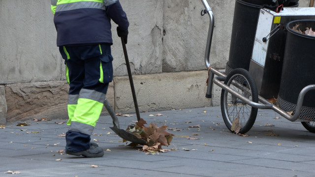 Personal de limpieza urbana.