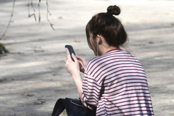 La USC estima que el voto electrónico en sus elecciones permitió ahorrar 5,6 toneladas métricas de CO2