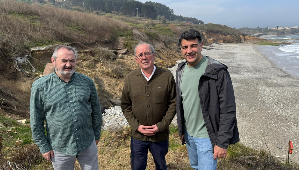 Dirigentes populares que impulsan la iniciativa.