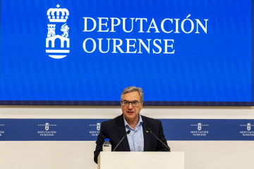 Rueda de prensa del presidente de la Diputación de Ourense, Luis Menor