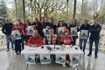 Rueda de prensa sobre la recogida de firmas para pedir el cierre 