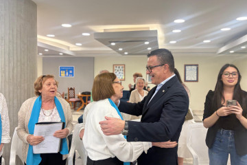 El conselleiro de Emprego, José González, durante su visita a Venezuela.