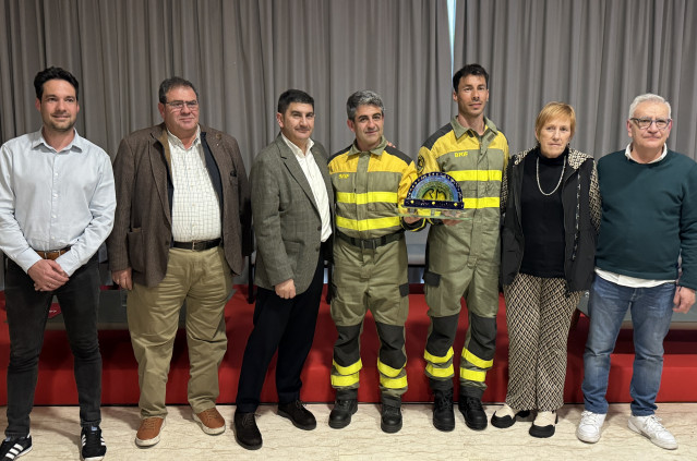 UGT entrega el Premio Rogelia Mariña a la BRIF Laza