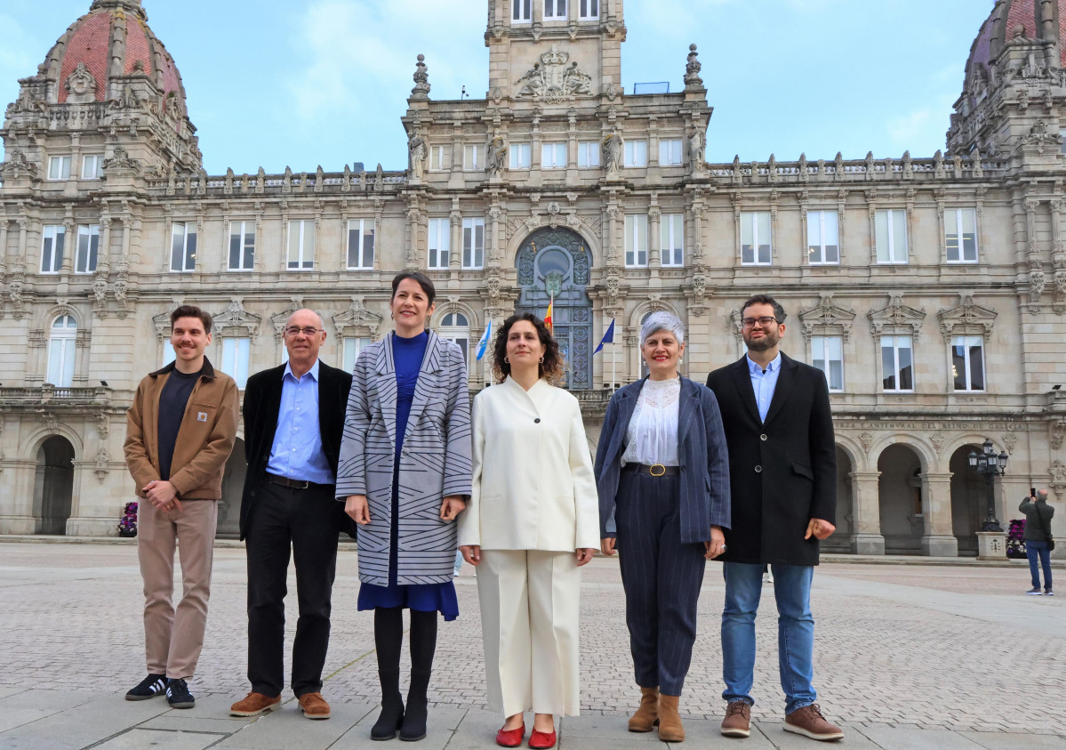 La portavoz nacional del BNG, Ana Pontón, en la presentación de la concejala Avia Veira como candidata a la Alcaldía de A Coruña